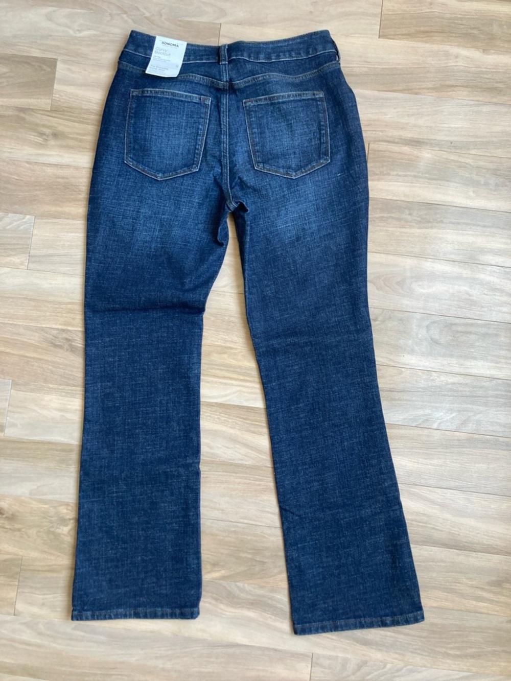 Sonoma high rise curvy bootcut jean no gapping at the waist size 8 - Picture 15 of 15
